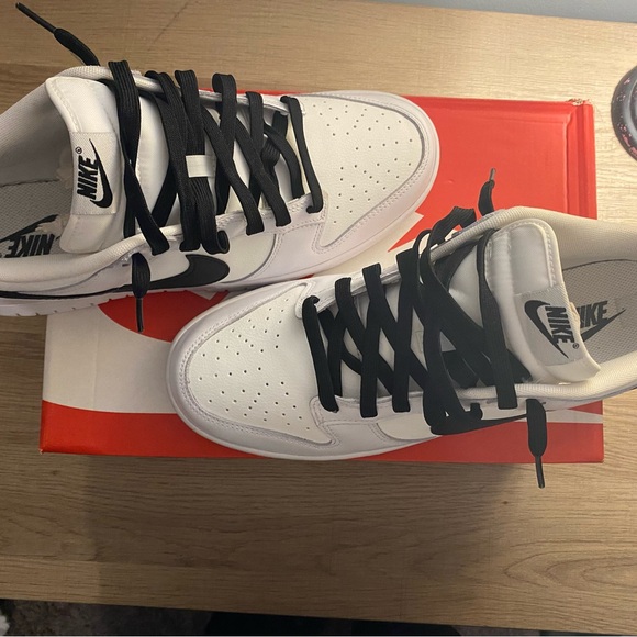 Nike dunk reverse pandas - Picture 2 of 3